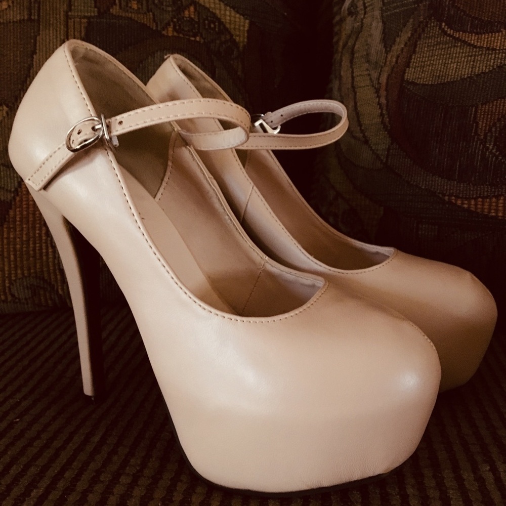 Pink Blush Platform Pumps w/ Ankle Straps Size 8